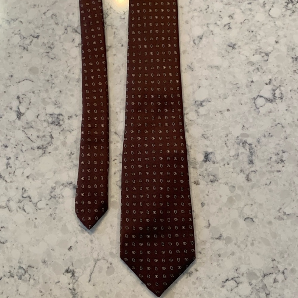 Vintage Resilio Silk Tie